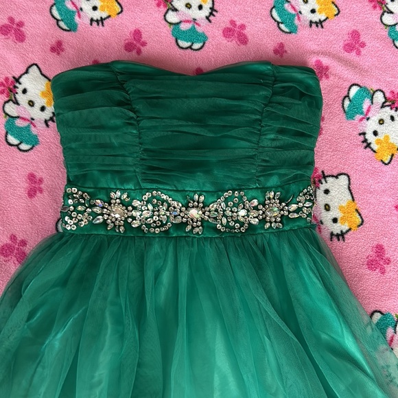 - B. Darlin prom mini dress - Picture 2 of 3